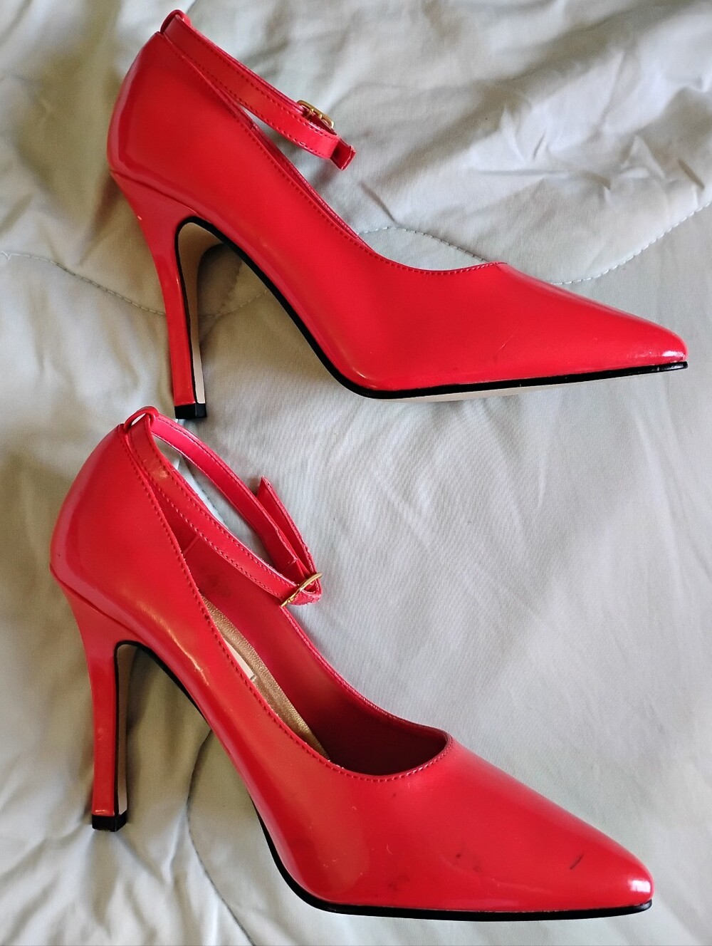 Frederick's of Hollywood Red Heels Shoes Women's Size 7.5
